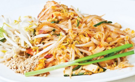 Pad Thai 100 B